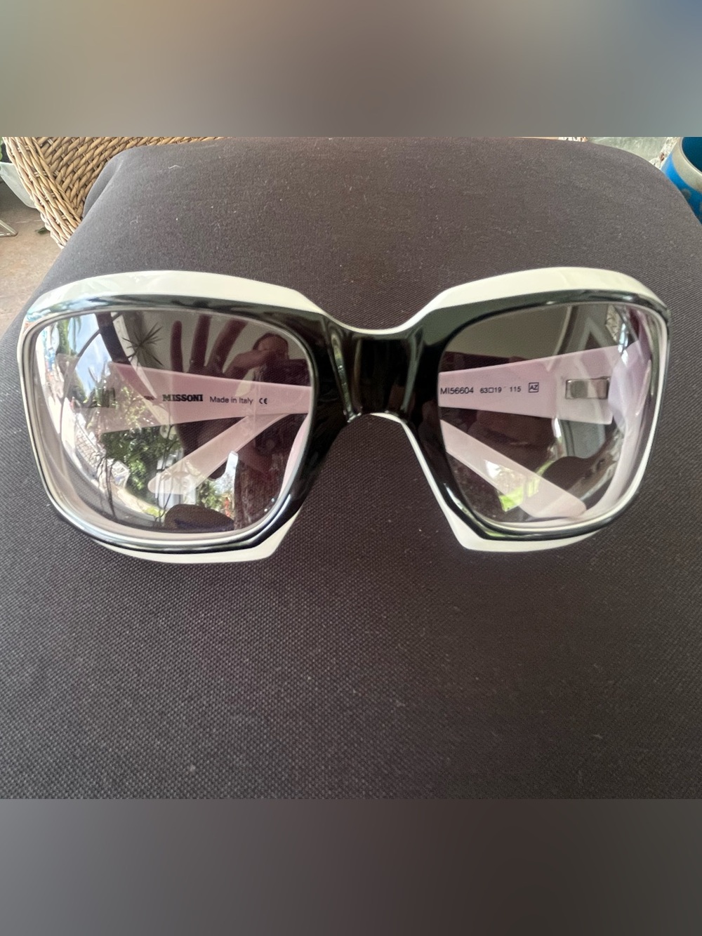Vintage Missoni MI56604 Oversized Black White Sunglasses Made Italy Y2K - Picture 7 of 9